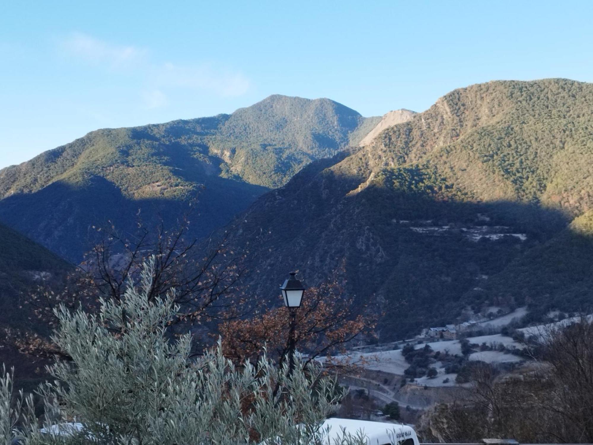 Casa Rural La Comella Tirvia エクステリア 写真