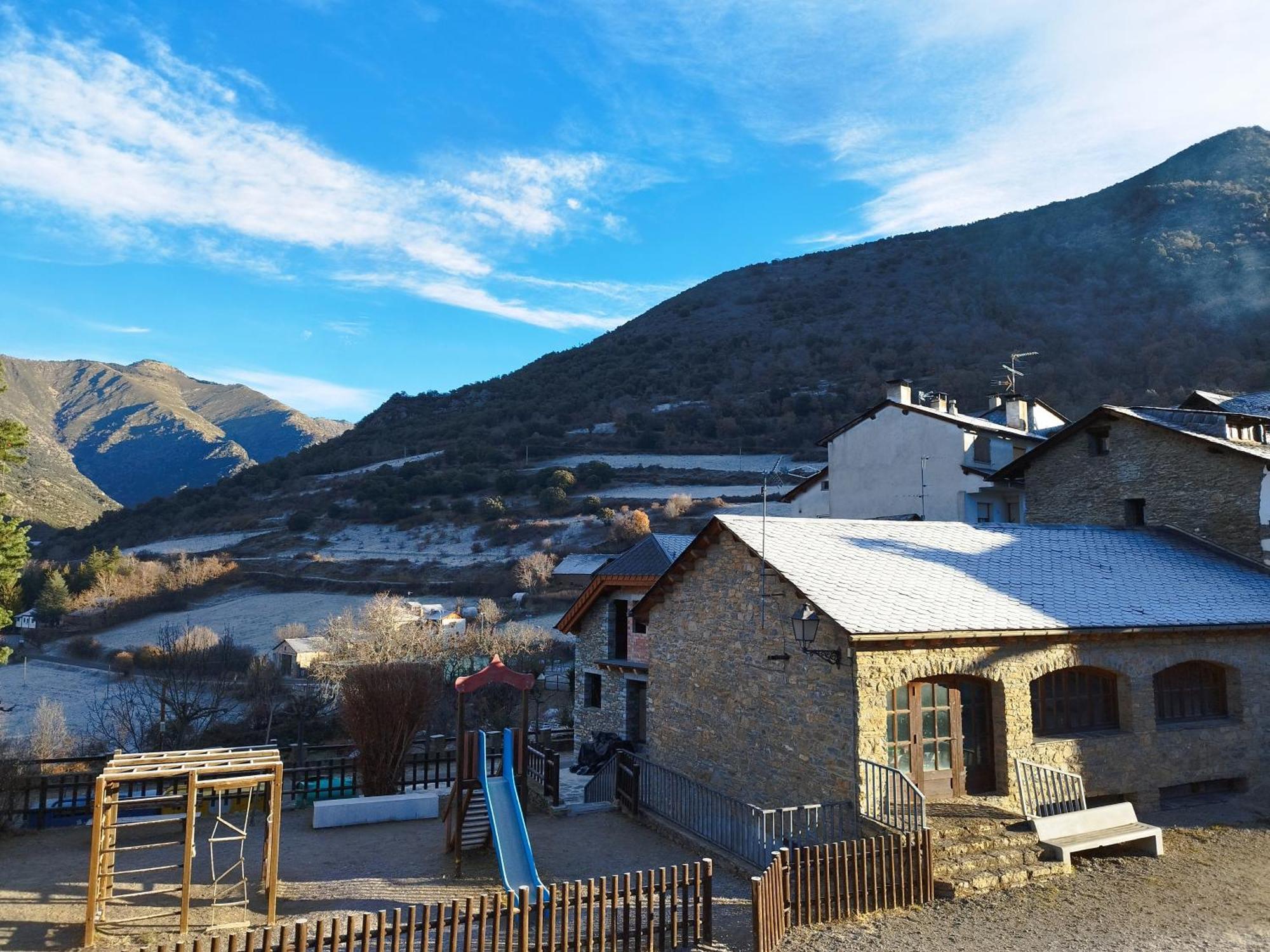 Casa Rural La Comella Tirvia エクステリア 写真